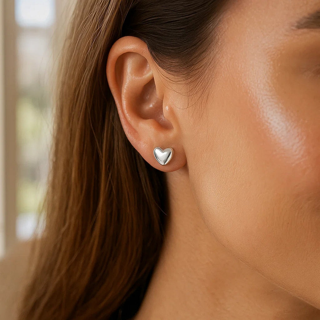 14k White Gold Puffed Heart Shape Shiny Earrings