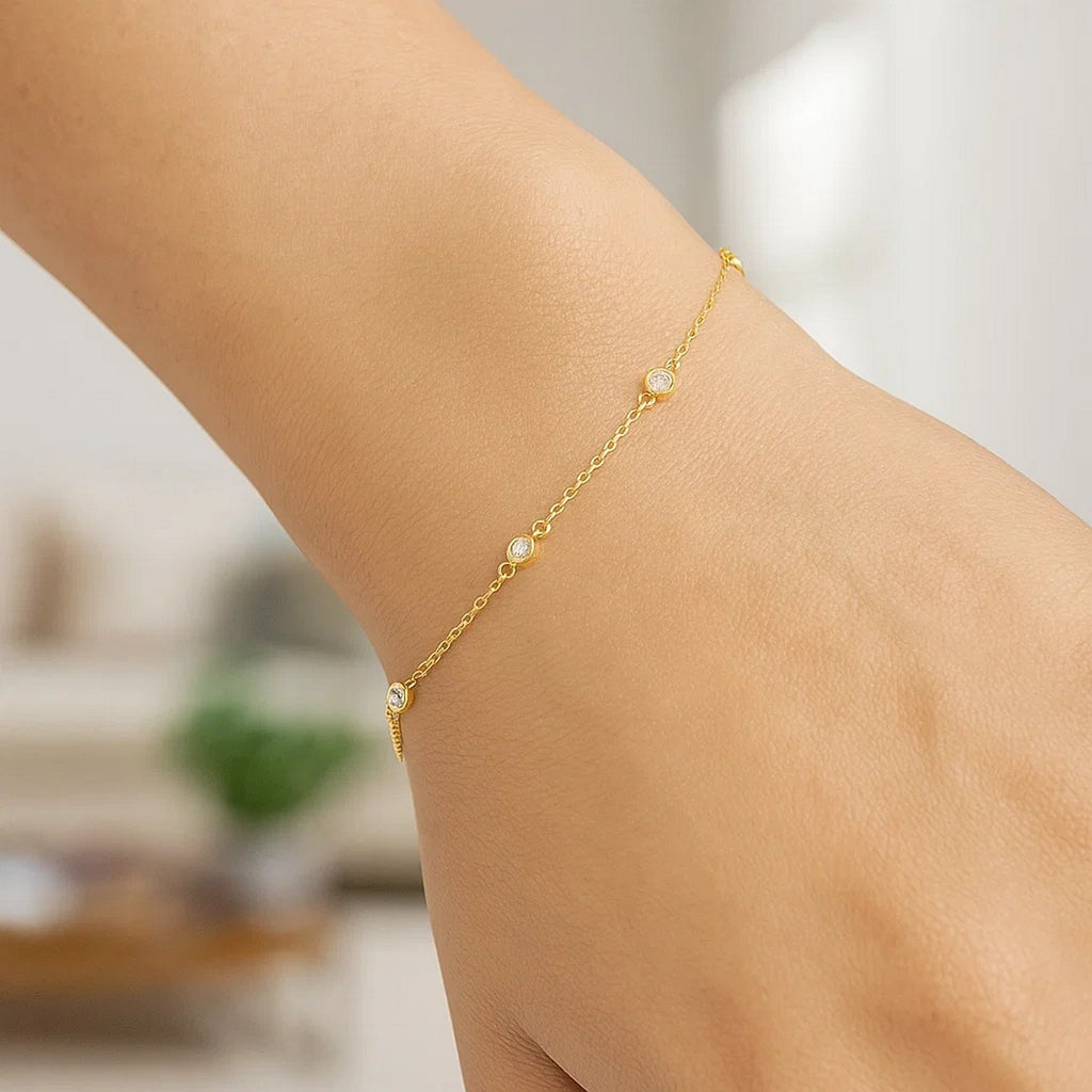 14k Yellow Gold 7 inch Bracelet with Diamond Stations (3.30 mm)